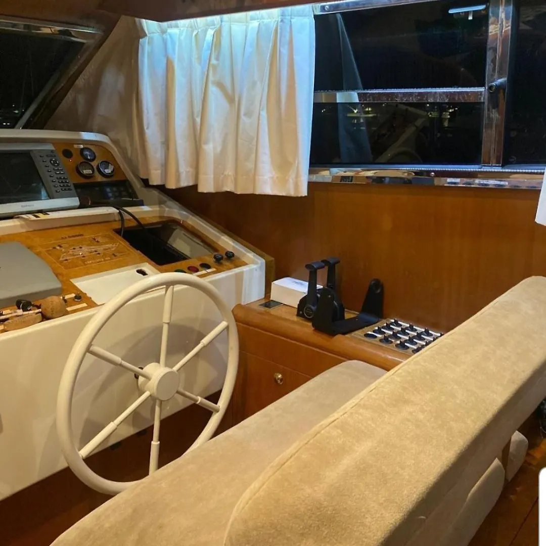 Golfe-Juan Yacht Hotel Cannes