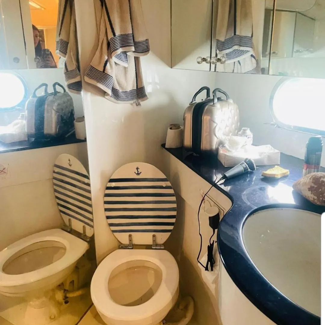Golfe-Juan Yacht Hotel Cannes Botel